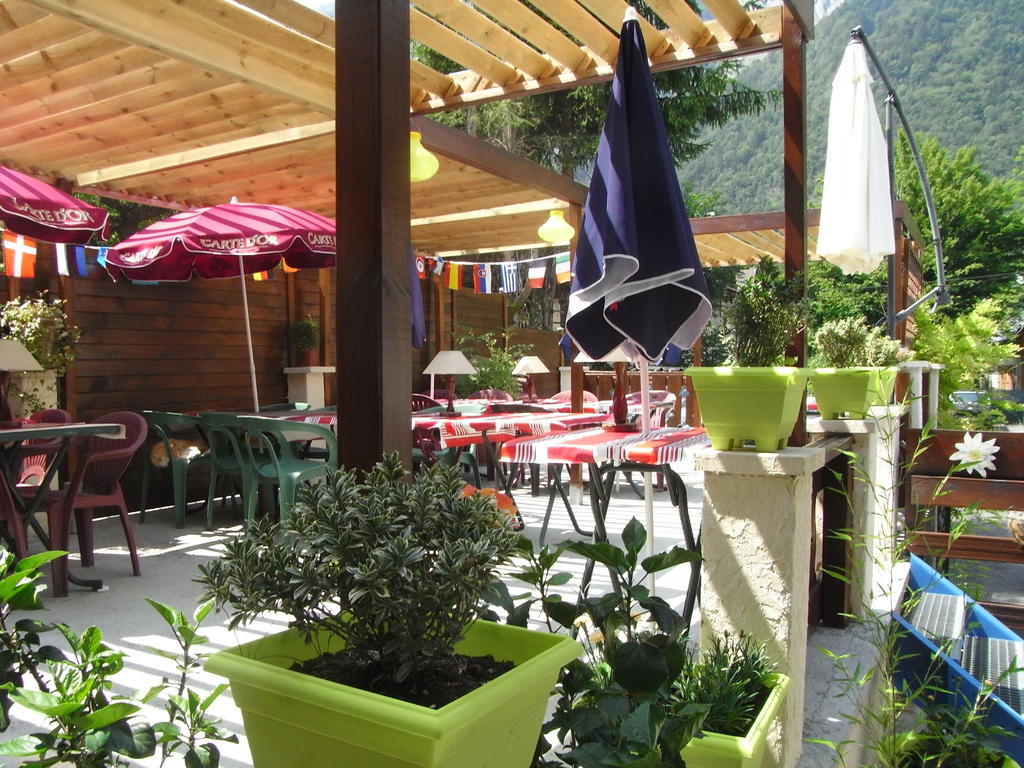 Hotel Le Terminus Le Bourg-dʼOisans Exterior foto